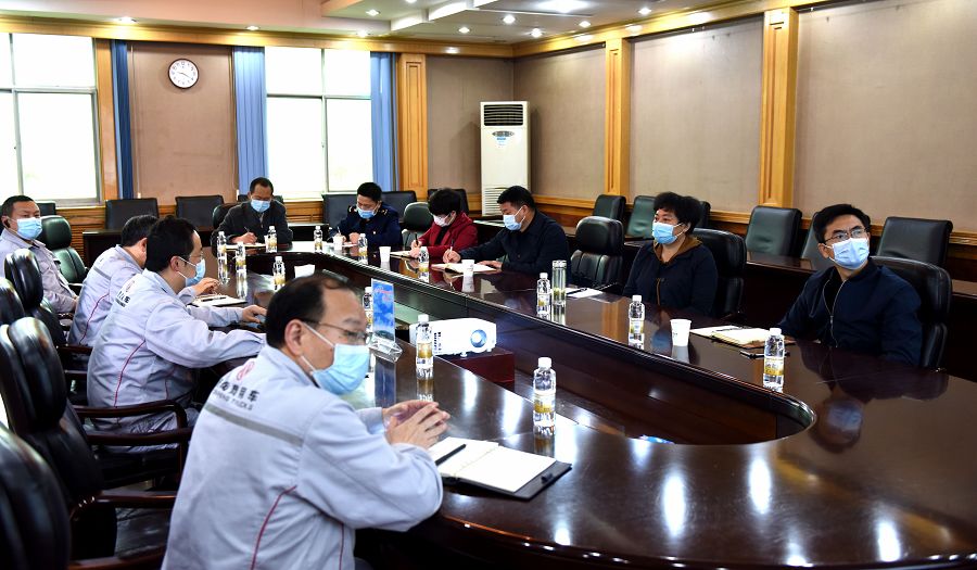 調(diào)研現(xiàn)場1.jpg 調(diào)研現(xiàn)場1.jpg