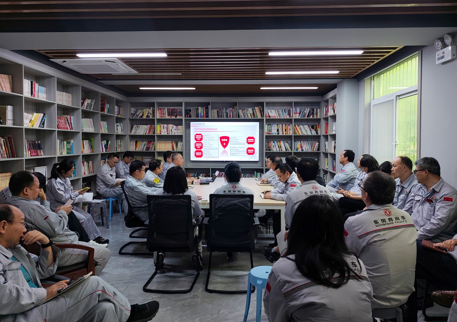 研發節前廉潔教育.jpg 研發節前廉潔教育.jpg